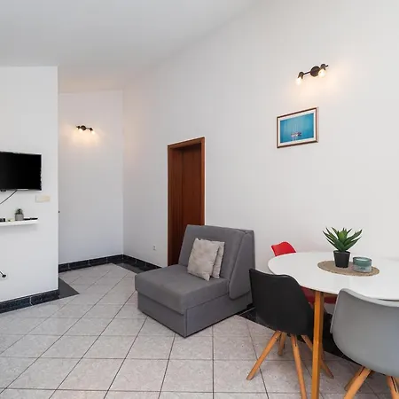Apartments Polly Primošten Zewnętrze zdjęcie