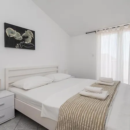Apartments Polly Primošten Zewnętrze zdjęcie